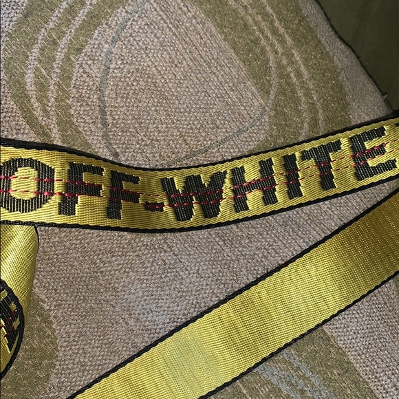 Off white utility belt - Picture 3 of 3